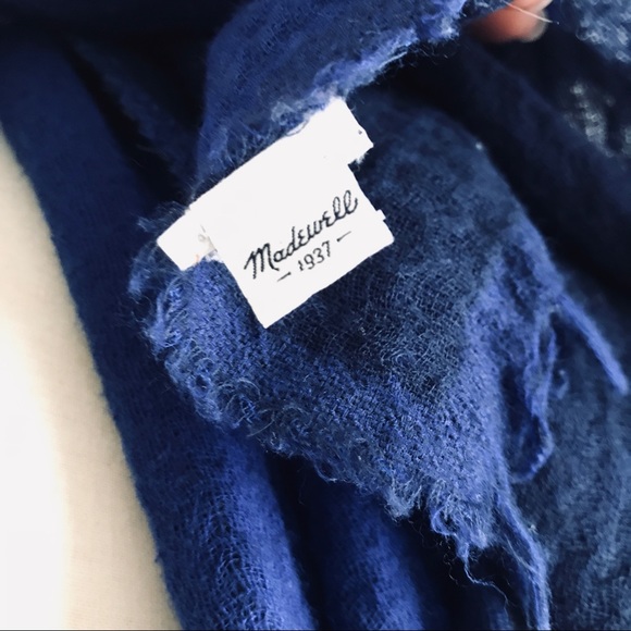 Madewell cobalt navy gauze scarf - Picture 4 of 6